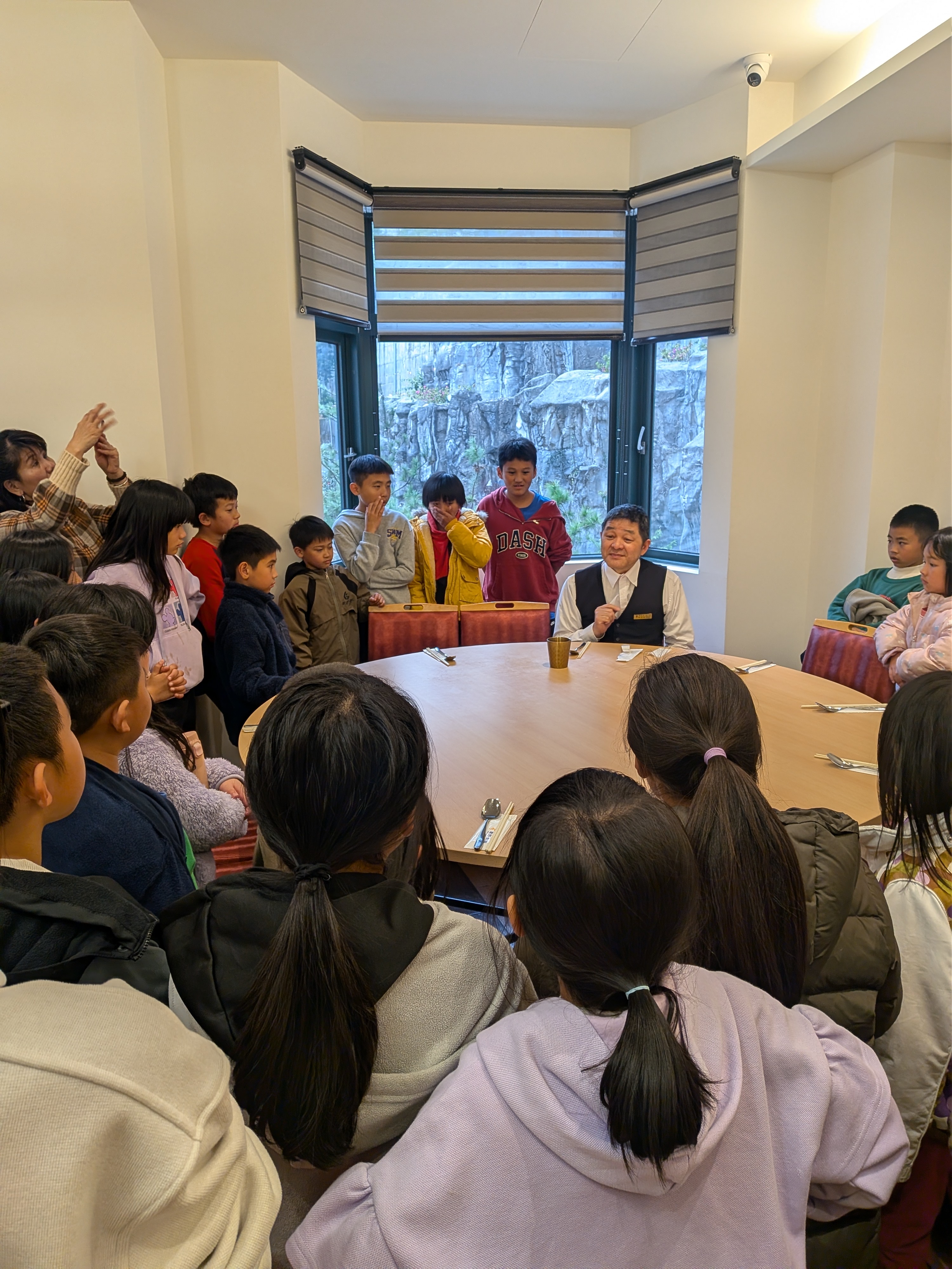 20260330平等國小兒童節餐會